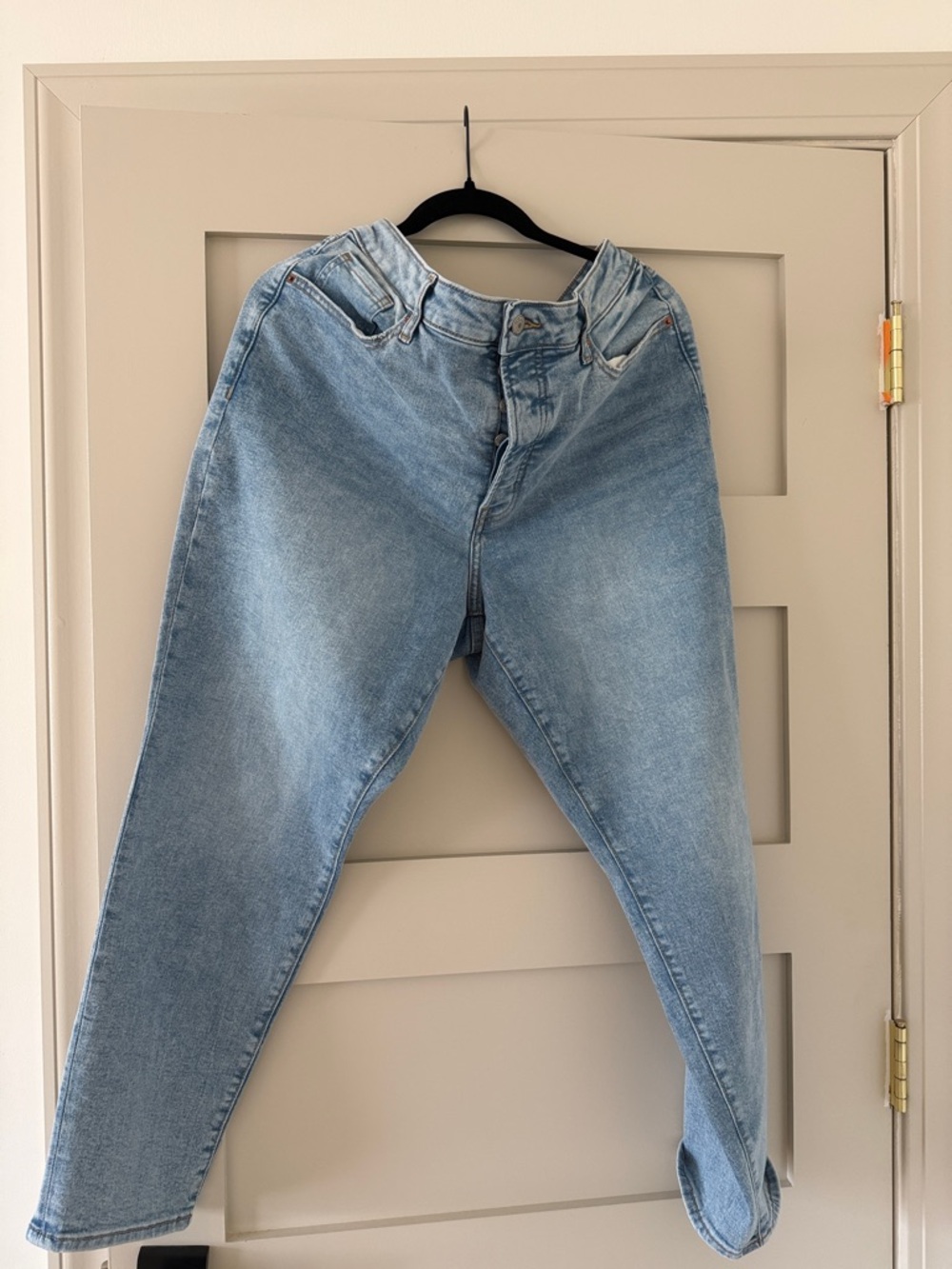 Old Navy Light Blue Straight-Leg Denim Jeans